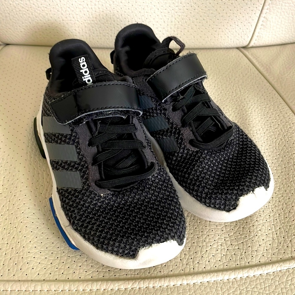 Boys Adidas tennis shoes